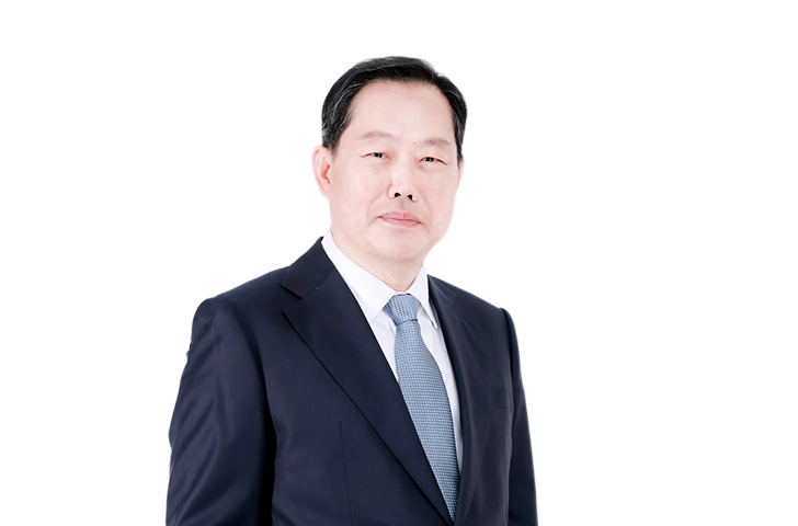 นายอำรุง สรรพสิทธิ์วงศ์ 